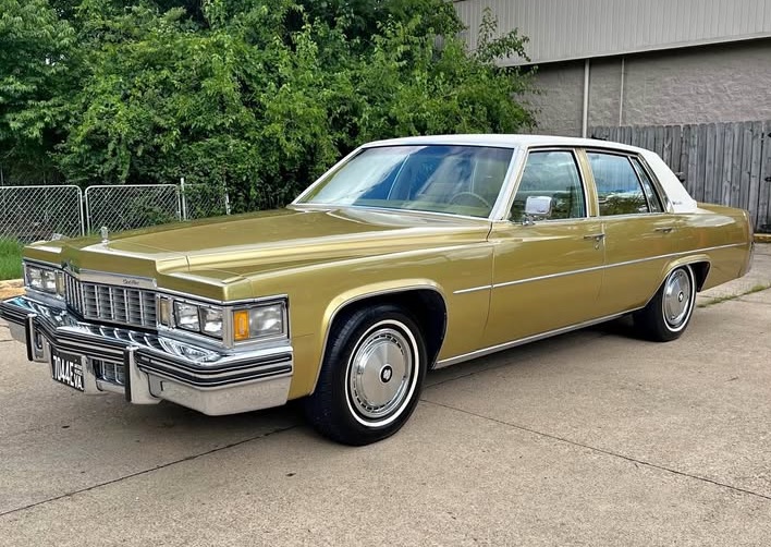 Image of Cadillac DeVille